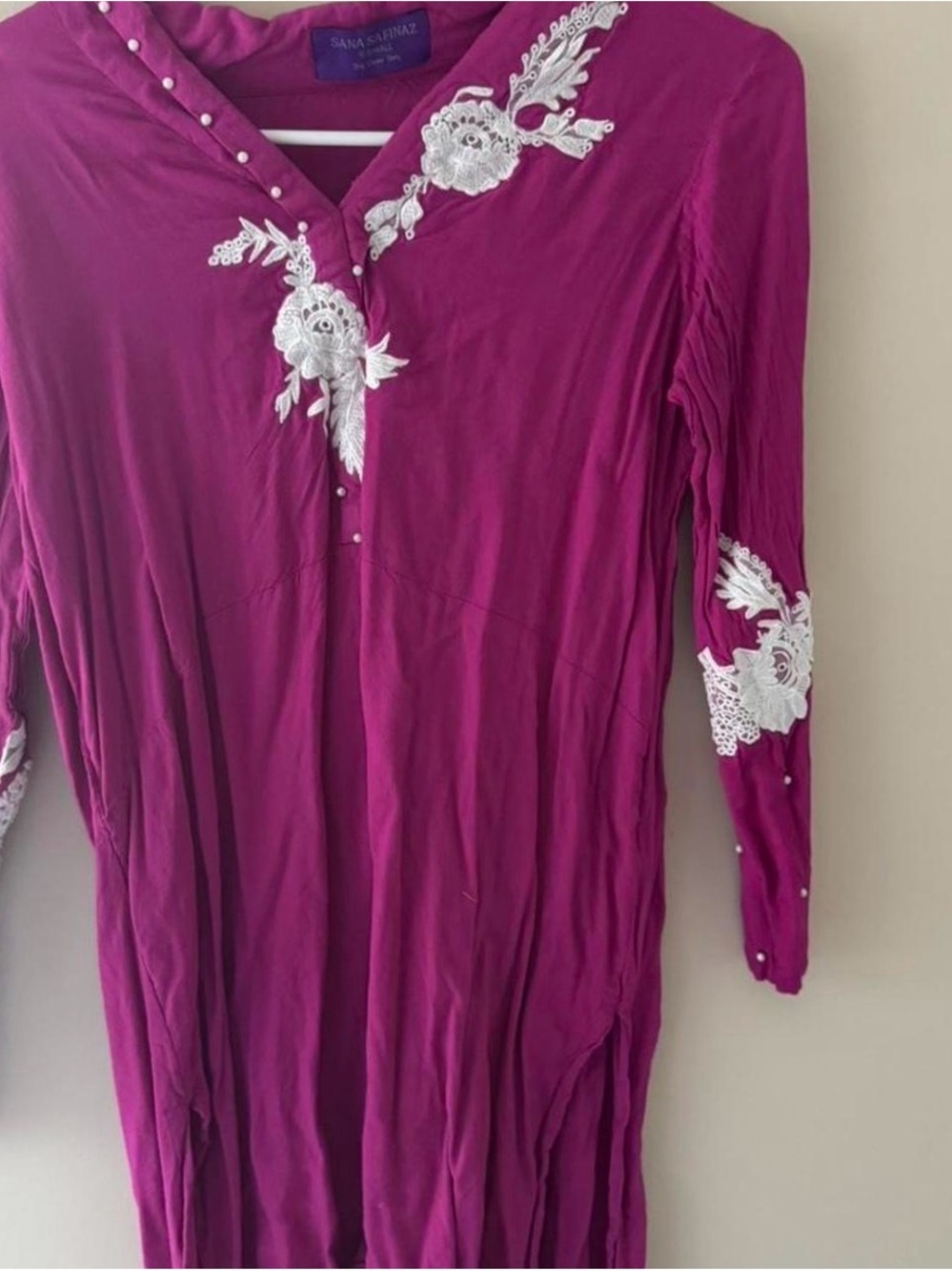 Sana Safinaz Women’s Magenta Embroidered Kurta
